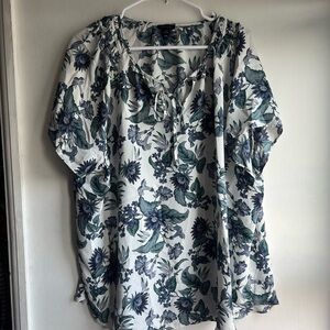 Ann Taylor Floral Blouse - Blue and White xxl